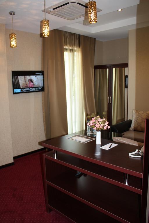 Marionn Hotel Tiflis Exterior foto