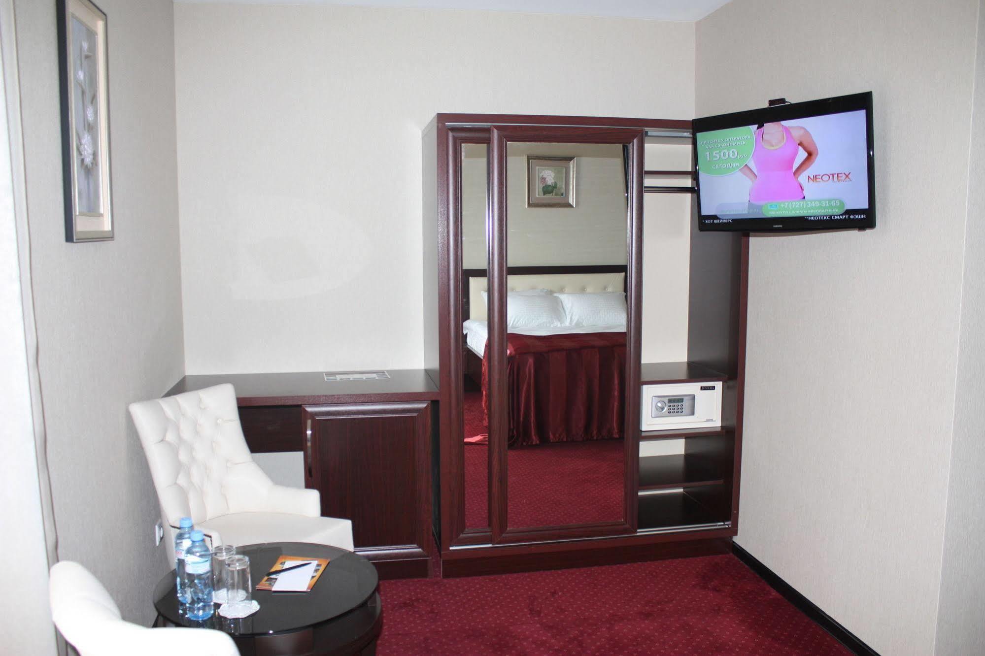 Marionn Hotel Tiflis Exterior foto