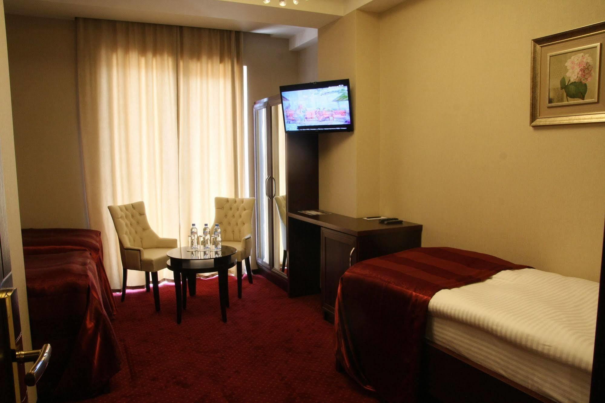 Marionn Hotel Tiflis Exterior foto
